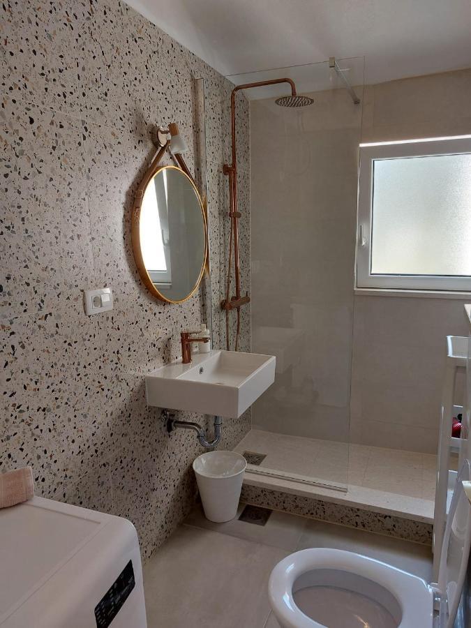 Apartmani Radic Rg Rogoznica  Exterior photo