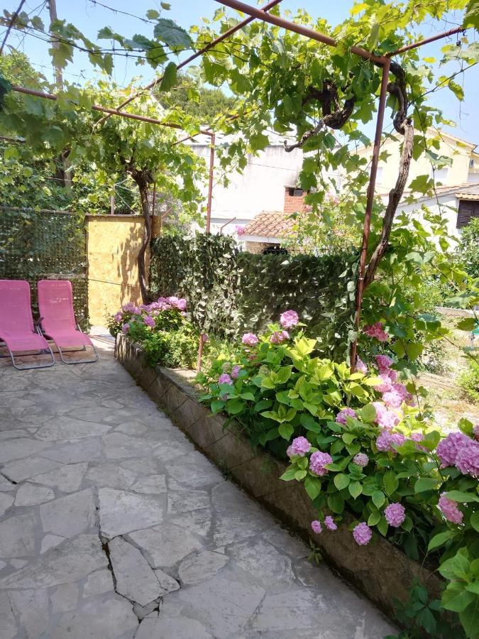 Apartmani Radic Rg Rogoznica  Exterior photo